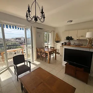 https://2-pices-500-m-de-la-mer.fr-provencehotel.com